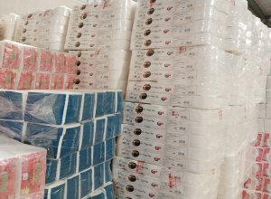 khan-giay-cao-cap-gia-re